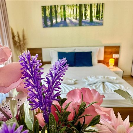 Ipanema Beach - Menada Apartments Sveti Vlas Eksteriør billede