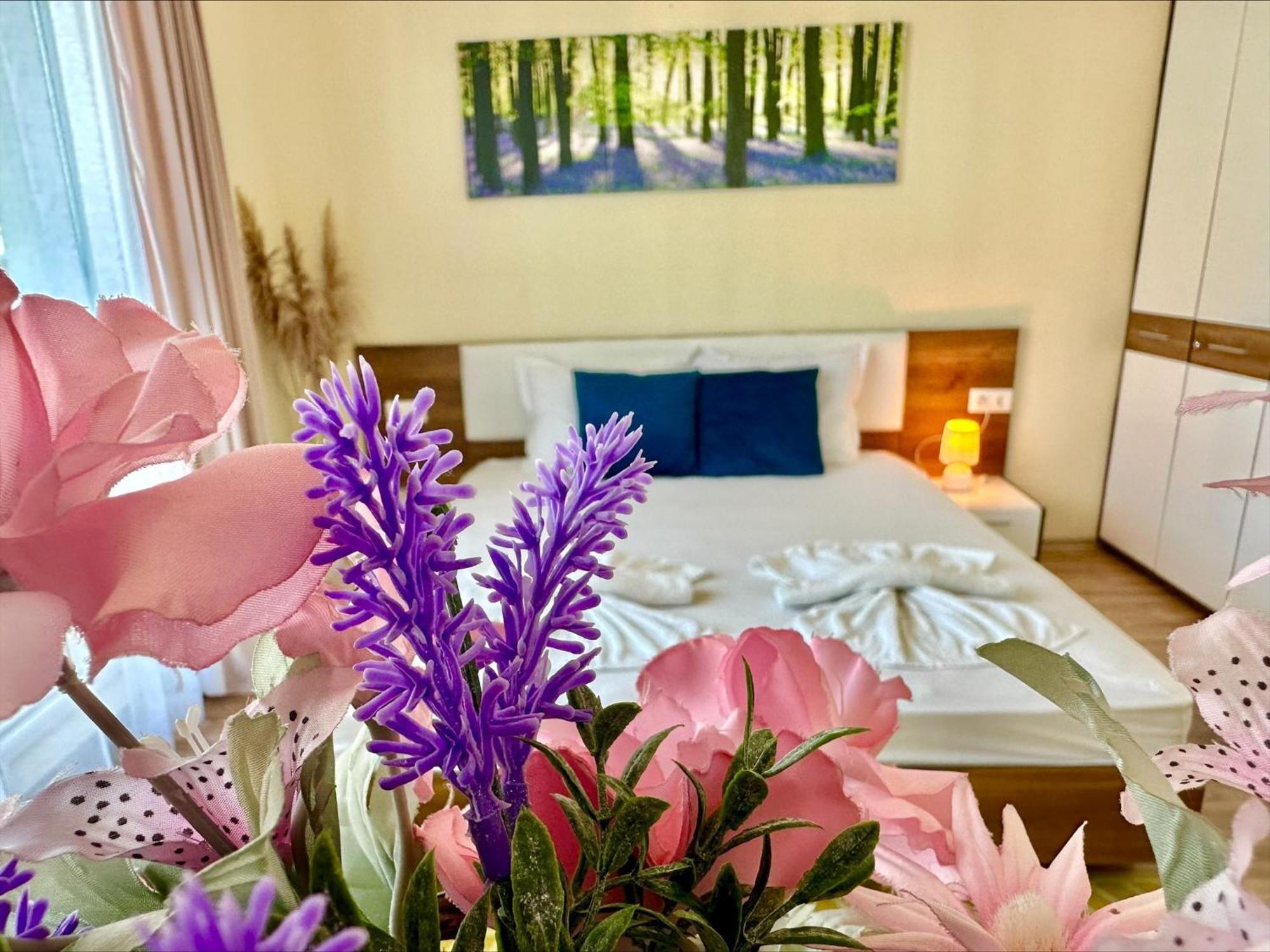 Ipanema Beach - Menada Apartments Sveti Vlas Eksteriør billede