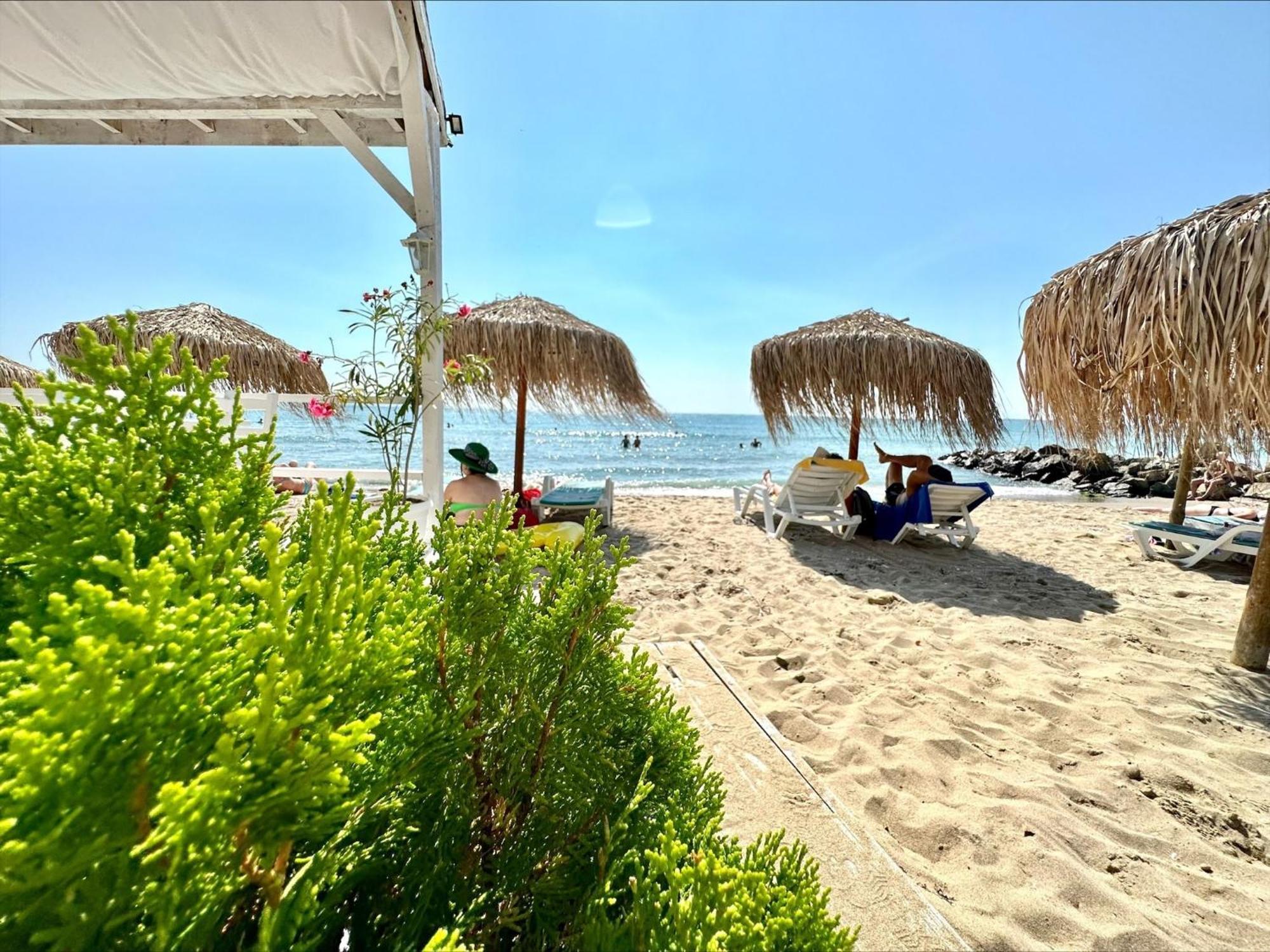 Ipanema Beach - Menada Apartments Sveti Vlas Eksteriør billede