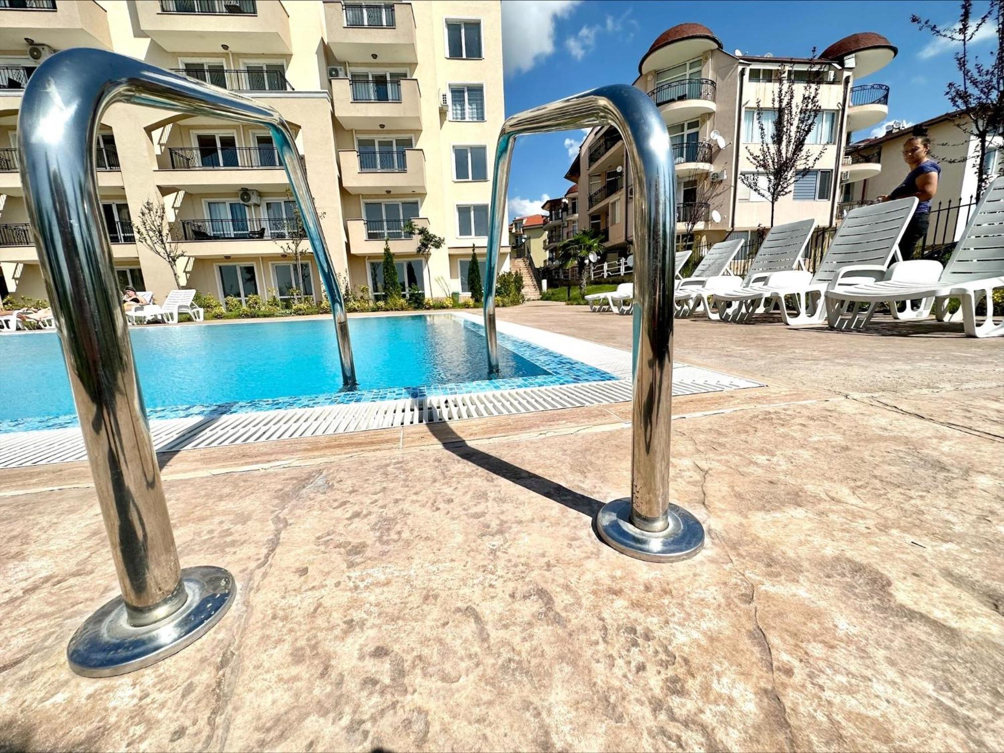 Ipanema Beach - Menada Apartments Sveti Vlas Eksteriør billede