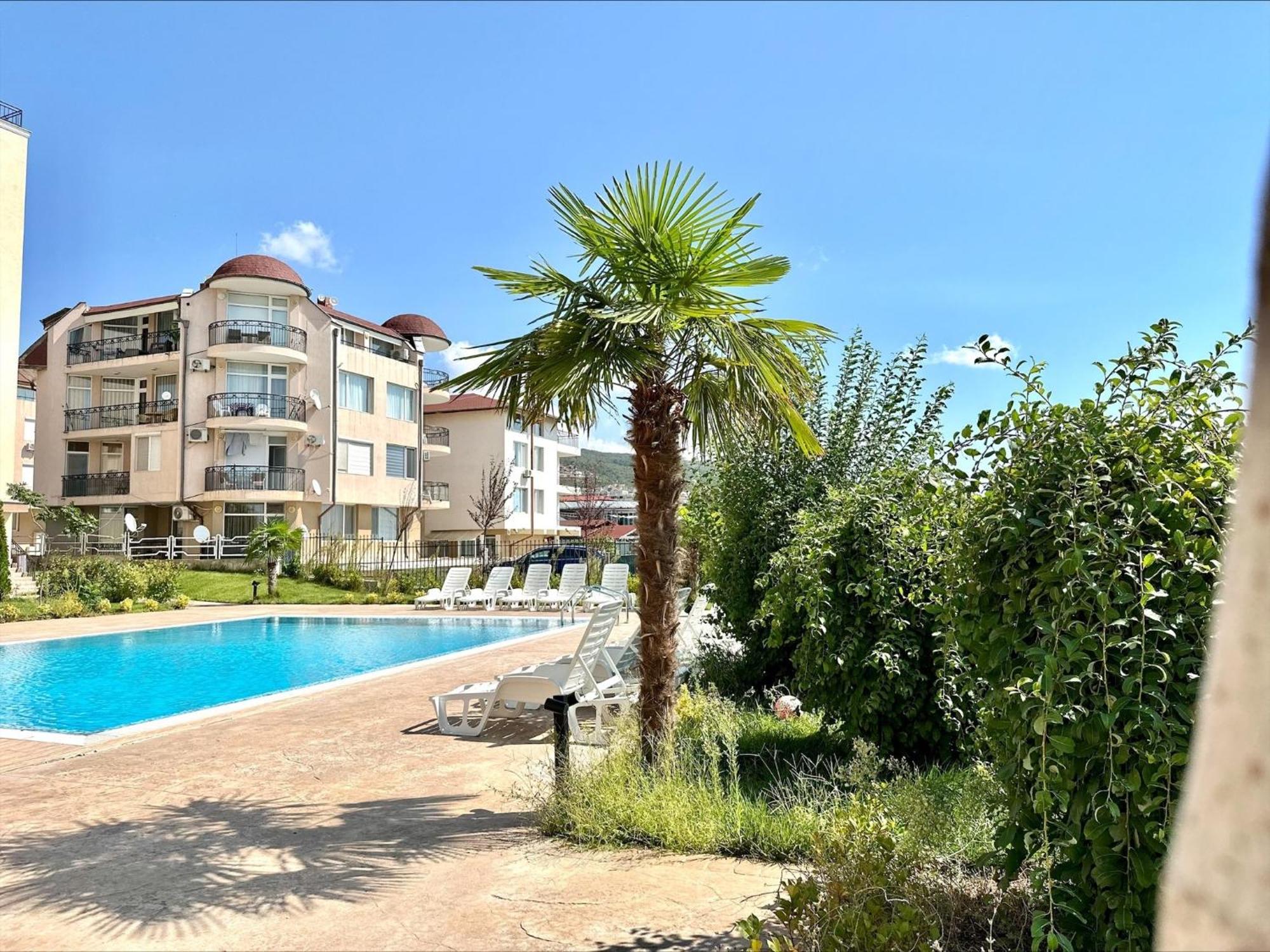 Ipanema Beach - Menada Apartments Sveti Vlas Eksteriør billede